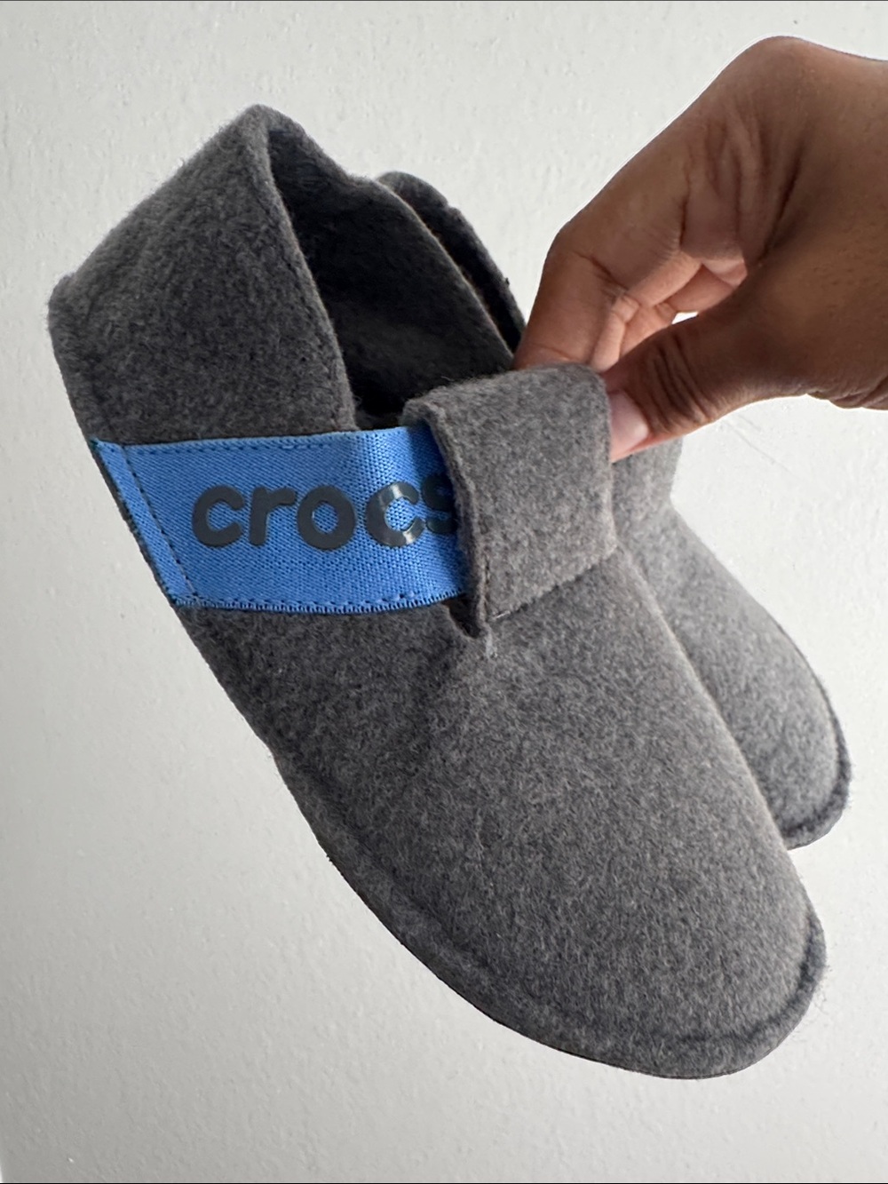CROCS Kids Gray Felt Slip-On Slippers with Blue Logo Strap
